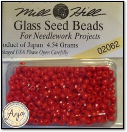 02062 Glass Seed Beads Crayon Light Crimson