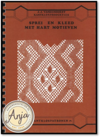 Sprei en Kleed met hart motieven - J.J. Vandenhorst