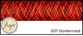 G07 Donkerrood