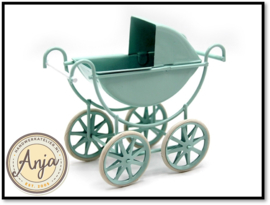 N42B Kinderwagen mint groen