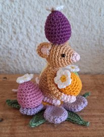 Crochet Pattern PDF Mouse with Easter Eggs