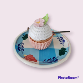 Vanille Cupcake met zalmkleurig hoesje