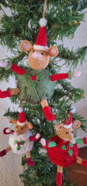 Crochet Pattern Ball of Wool Mouse