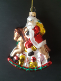Cadeautjes kerstman te paard kerstornament glas