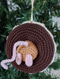 Gehaakte hanger Muis met Donut
