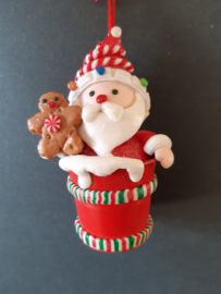 Claydough kerstman in emmer kerstornament Adler