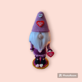 Crochet pattern PDF Valentine Gnome Nutcracker