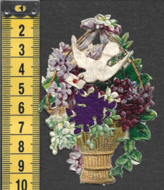 Viooltjesmand met duif antiek poezieplaatje met zijde (746)