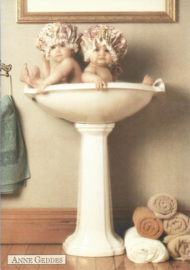 Anne Geddes kaart nr. A014:  Wasbak #2