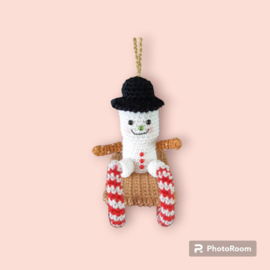 Haakpatroon PDF Kersthanger Candy Cane slee