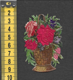 Bloemenmand met rozen antiek poezieplaatje met zijde (803)