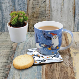 Emma Ball Mug with Gift Box - Christmas Puffins -mok met rond oor-