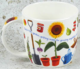 Emma Ball Mug with Gift Box - Mr & Mrs Fish - The Gardeners -mok met rond oor-