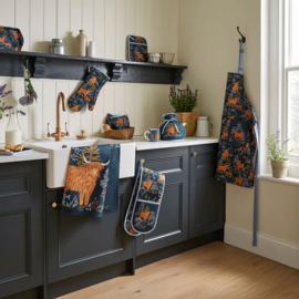 Ulster Weavers Muff Tea Cosy - Connie the Cow