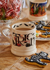 Emma Bridgewater - Trick or Treat - 1/2 Pint Mug