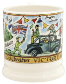 Emma Bridgewater VE Day Anniversary - 1/2 Pint Mug