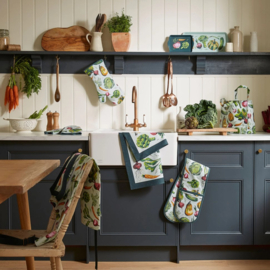 Ulster Weavers Cotton Apron - Vegetable Medley
