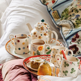 Emma Bridgewater Bumblebee & Small Polka Dot 1/2 Pint Mug