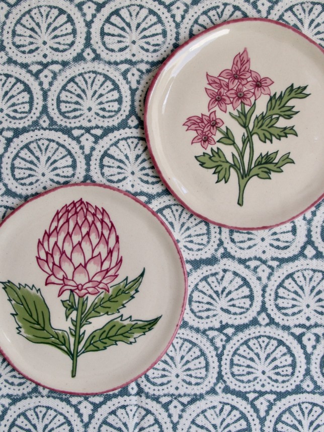 Rozablue Set van 2 Bloemen Bordjes - handgemaakt - roze