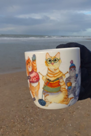 Emma Ball Mug with Gift Box - Kittens in Mittens -mok met rond oor-