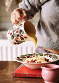 Emma Bridgewater Fruits - Blackberry - Medium Straight Jug