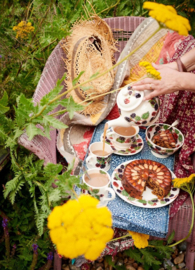 Emma Bridgewater Fruits - Blackberry Small Teacup & Saucer