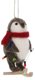 Meander Pinguïn op ski met kerstlampjes -vilt-