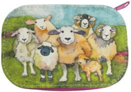 Emma Ball Naaisetje - Felted Sheep