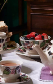 Emma Bridgewater Fruits - Blackberry French Bowl