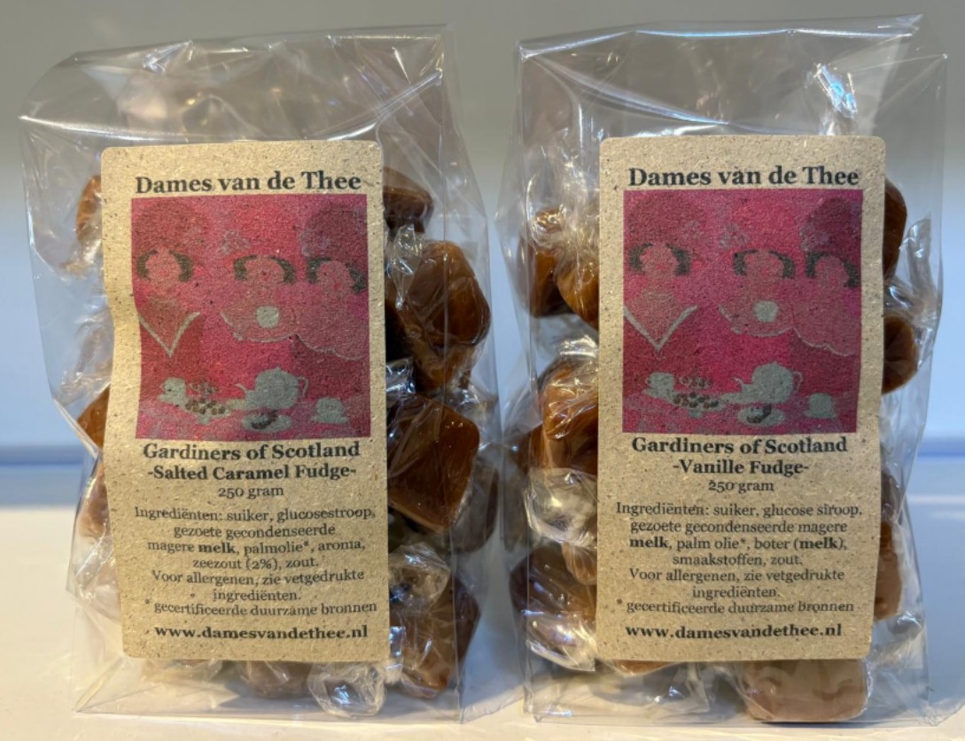 Madeleine Floyd - Bird Song - Blik gevuld met Gardiners of Scotland Fudge 500 gr