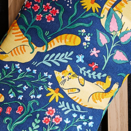 Ulster Weavers Gauntlet - Marmalade Meadow