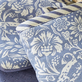 Ulster Weavers Micro Mitts - Coastal Treasures - set of 2