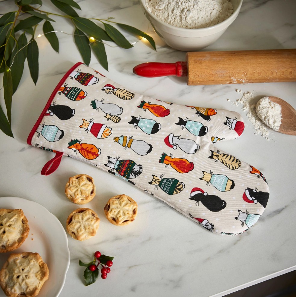 Ulster Weavers Gauntlet - Christmas Cats