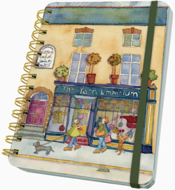 Emma Ball Medium WIRO Notebook with Pockets - Market Street *kleur elastiek is roodbruin, zoals op foto 3*