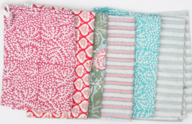 Rozablue Theedoek Funky Stripes roza & blue