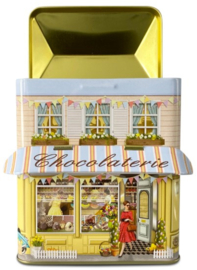 Blikje Winkel met Luifel - Chocolaterie - gevuld met Gardiners of Scotland Fudge  250 gr