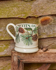 Emma Bridgewater Trees & Leaves - Scots Pine - 1/2 Pint Mug