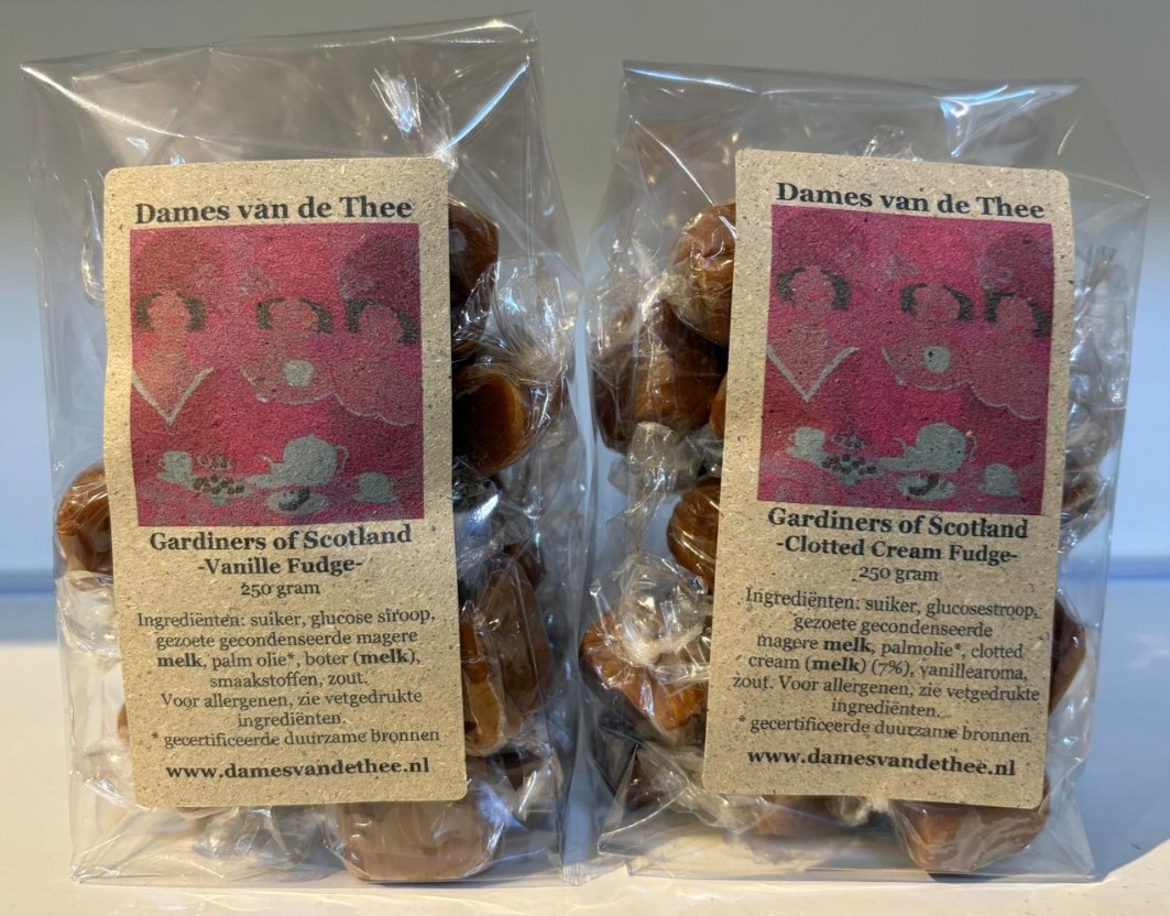 Madeleine Floyd - Bird Song - Blik gevuld met Gardiners of Scotland Fudge 500 gr