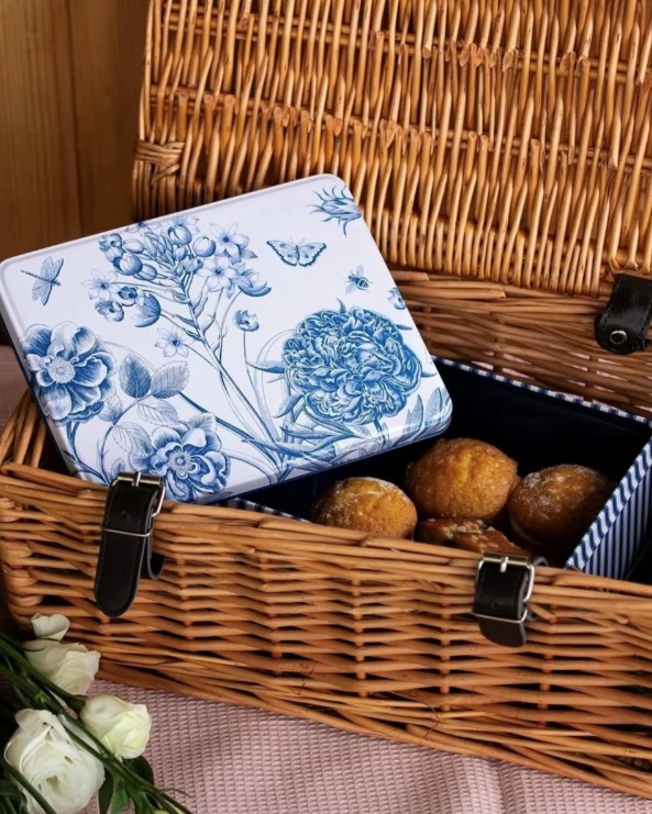 Sanderson - Etchings and Roses - Rectangular Tin