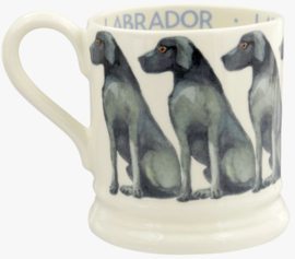 Emma Bridgewater Dogs Black Labrador 1/2 Pint Mug -zittend-