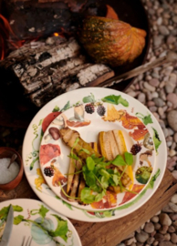 Emma Bridgewater - Foraging - 8 1/2 Inch Plate