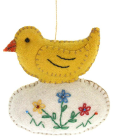 Meander Kuiken op wit ei -vilt-