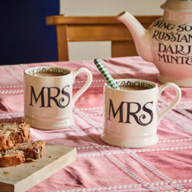 Emma Bridgewater Black Toast - 'Mrs & Mrs' Set of 2 1/2 Pint Mugs Boxed