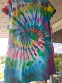 Kinderfeestje Tie dye shirt