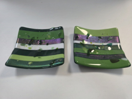 Set 2 groene schalen glasfusion