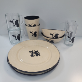 Koe servies set voor 2 personen