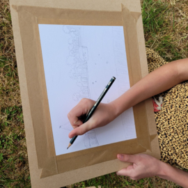 Les: buiten landschap tekenen en in de klas aquarelleren.