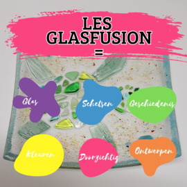 Les: De magie van glasfusion. Op school of na schools aanbod