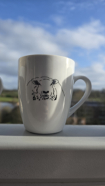 Mok schaap (groot) zwart wit  (breed)