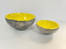 Set van 2 gele schalen keramiek